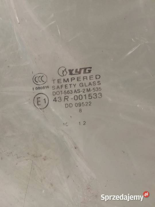Szyba Boczna Prawa Przednia Ford Focus 98 wielkopolskie Bralin sprzedam