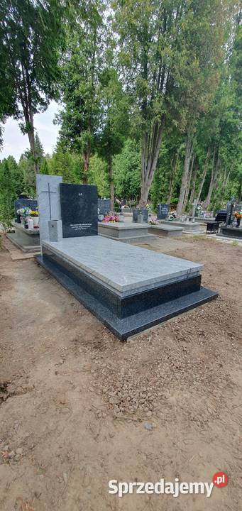 Nagrobek na pwinicęgrobowiec wiscount white Świdnica
