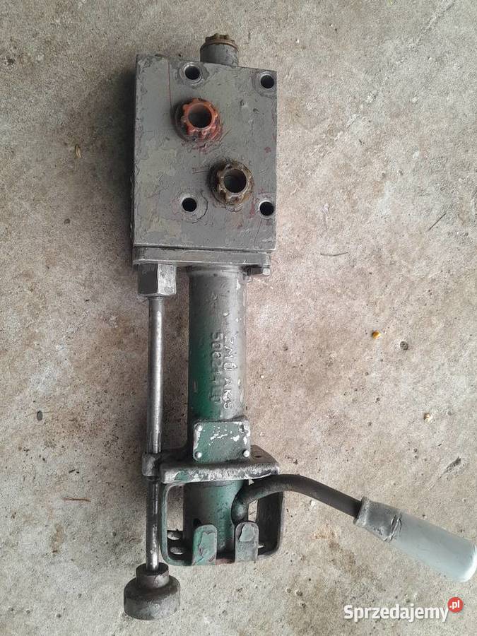 Rozdzielacz c330 Hydraulika Komarówka Podlaska