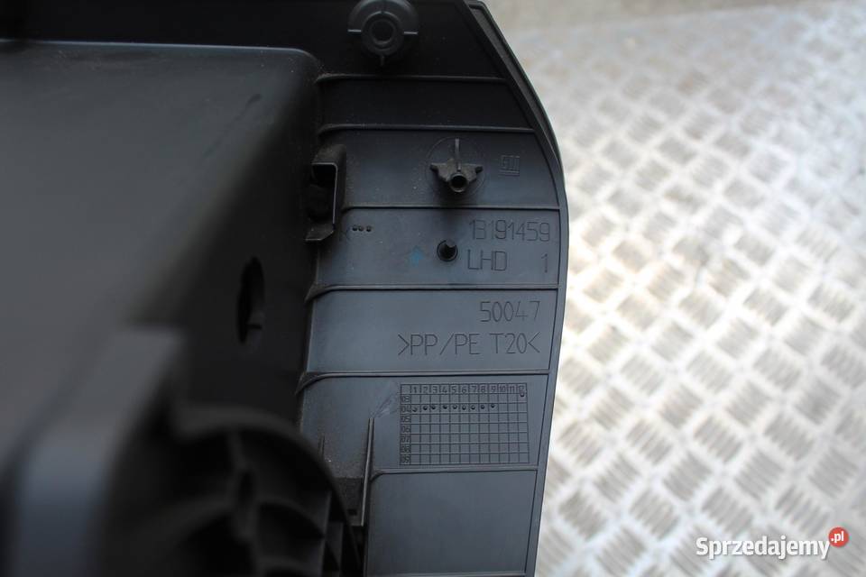 SCHOWEK PASAŻERA OPEL ASTRA H 13191459 osobowe wielkopolskie sprzedam