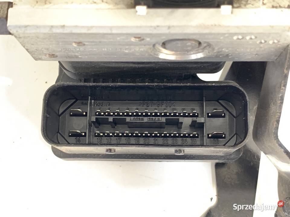 POMPA ABS RENAULT MEGANE III 476606747R 15 90 osobowe sprzedam