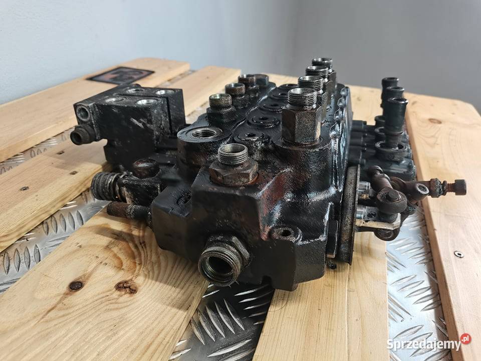 Rozdzielacz hydrauliczny Merlo P Monoblok Wilkowo
