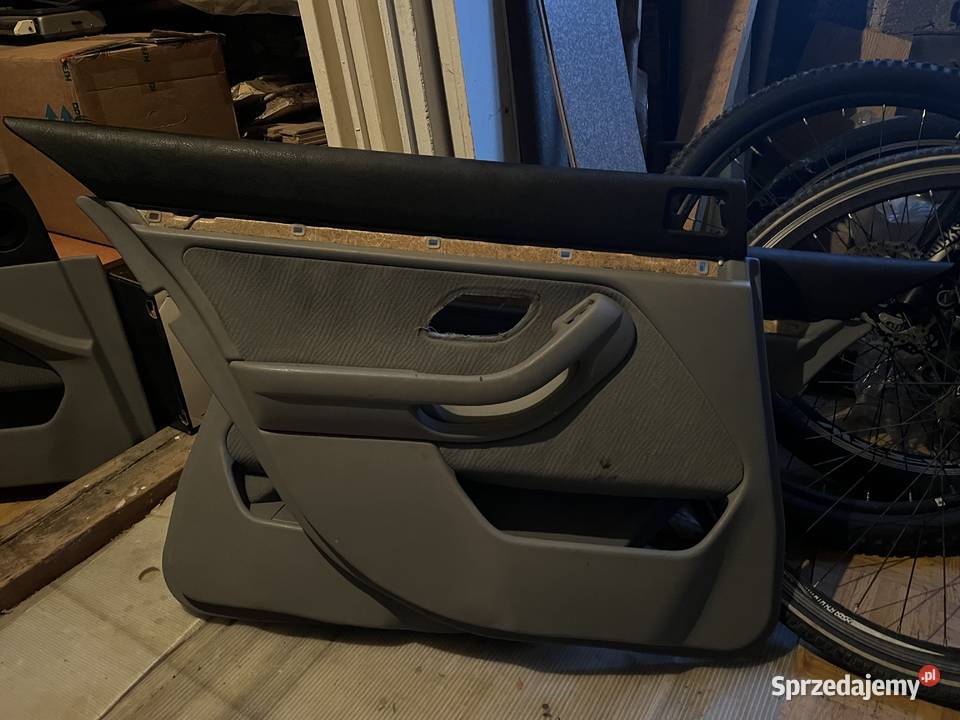 Bmw e39 sedan Boczki drzwi szare ladny stan Brzostek