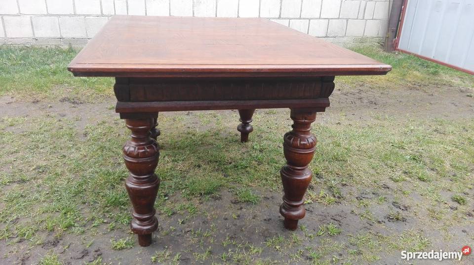 Polski stół eklektyczny Warszawa