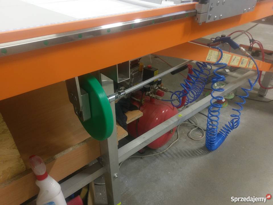 Stół do produkcji rolet firmy Draco rolety Produkcja Poznań