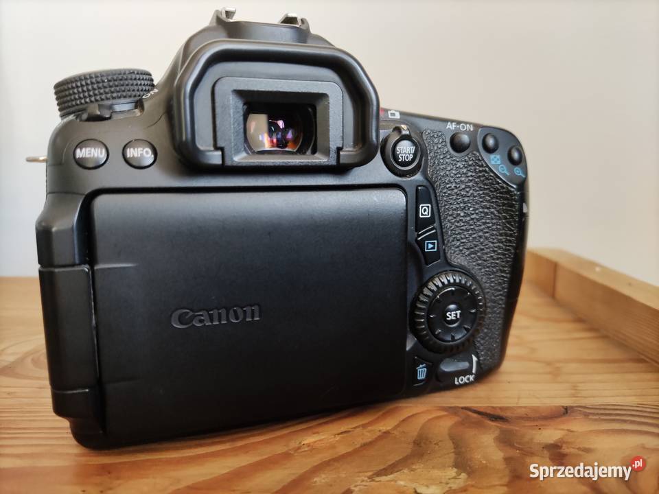 Lustrzanka Canon EOS 70D ZESTAW Aparaty