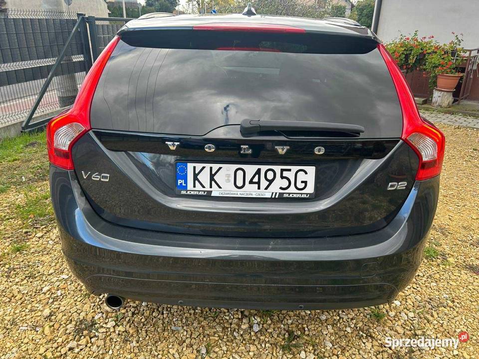 Volvo V60 Lift D2 super stan niski przebieg Huta Komorowska