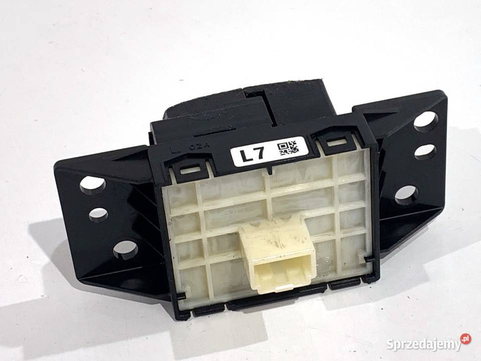 WŁĄCZNIK HAMULCA RĘCZNEGO TOYOTA COROLLA E21 Motoryzacja