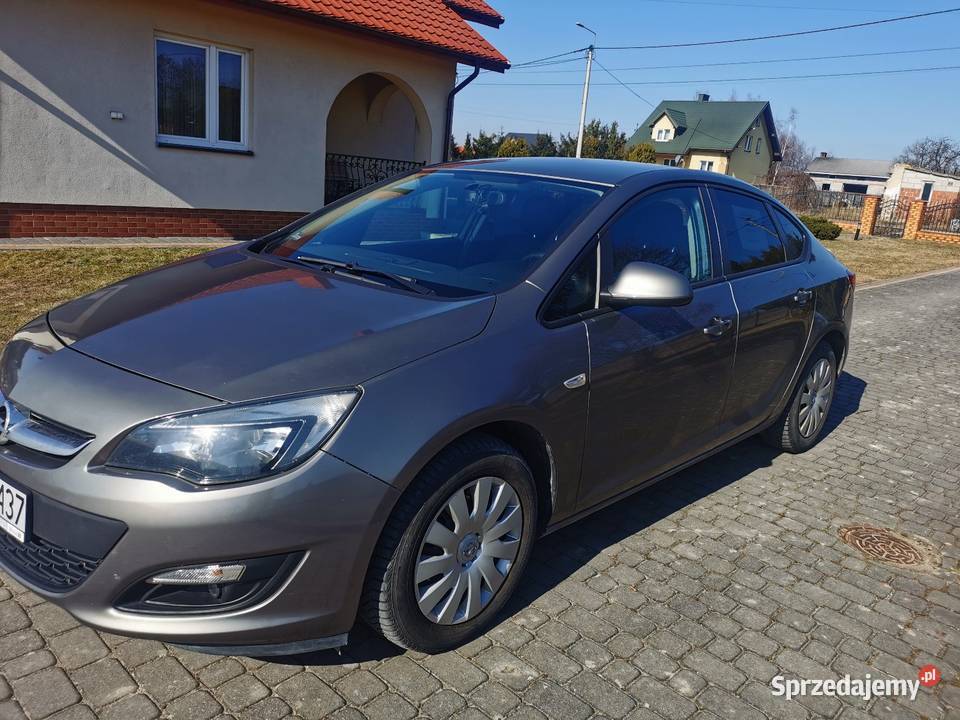 Opel Astra pj 2016 beżowy świętokrzyskie Busko-Zdrój