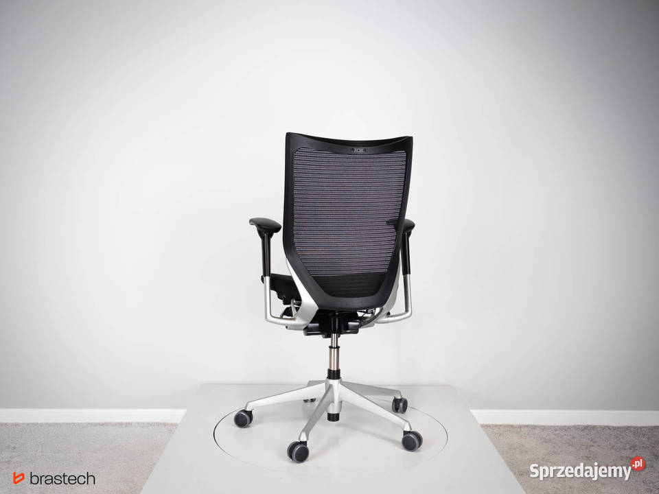 Fotel ergonomiczny Okamura CP Baron Sątoczno