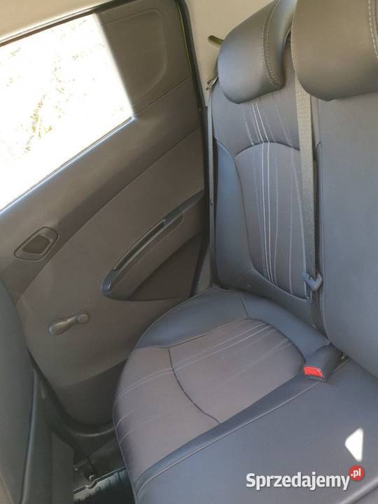 FOTELE KANAPA TYL CHEVROLET SPARK W PRAZKI osobowe Ostrów Wielkopolski