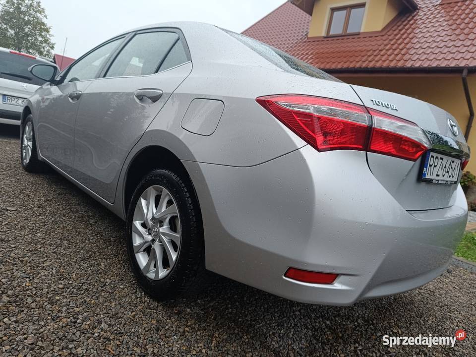 Toyota Corolla XI 16 16V 132 92000 2014 z Niemie wspomaganie kierownicy Przeworsk
