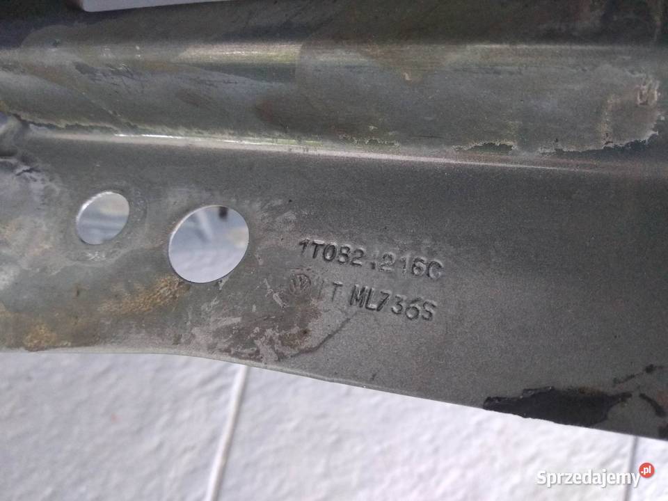 VW Touran 1T0 Caddy błotnik przedni lewy osobowe Sieradz