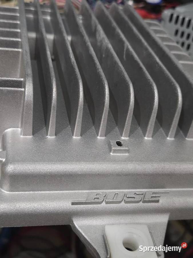 Naprawa wzmacniacza Bose Mazda Alfa Lancia świętokrzyskie Skarżysko-Kamienna