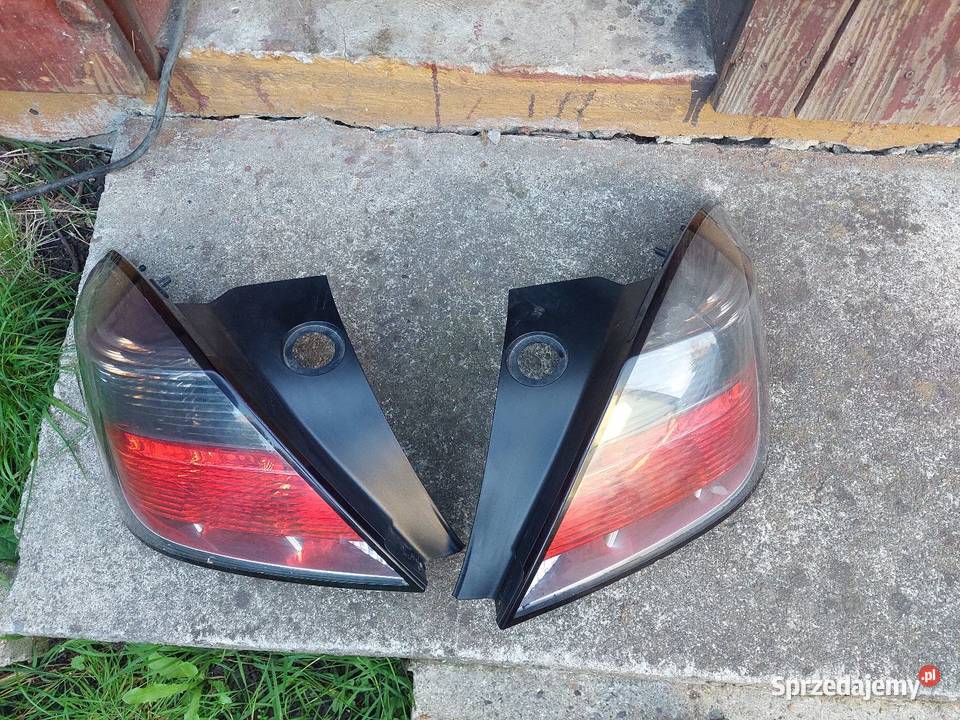 Lampy Tył Opel Astra H GTC 2Sztuki Możliwa Rok produkcji 2005 małopolskie Sucha Beskidzka sprzedam