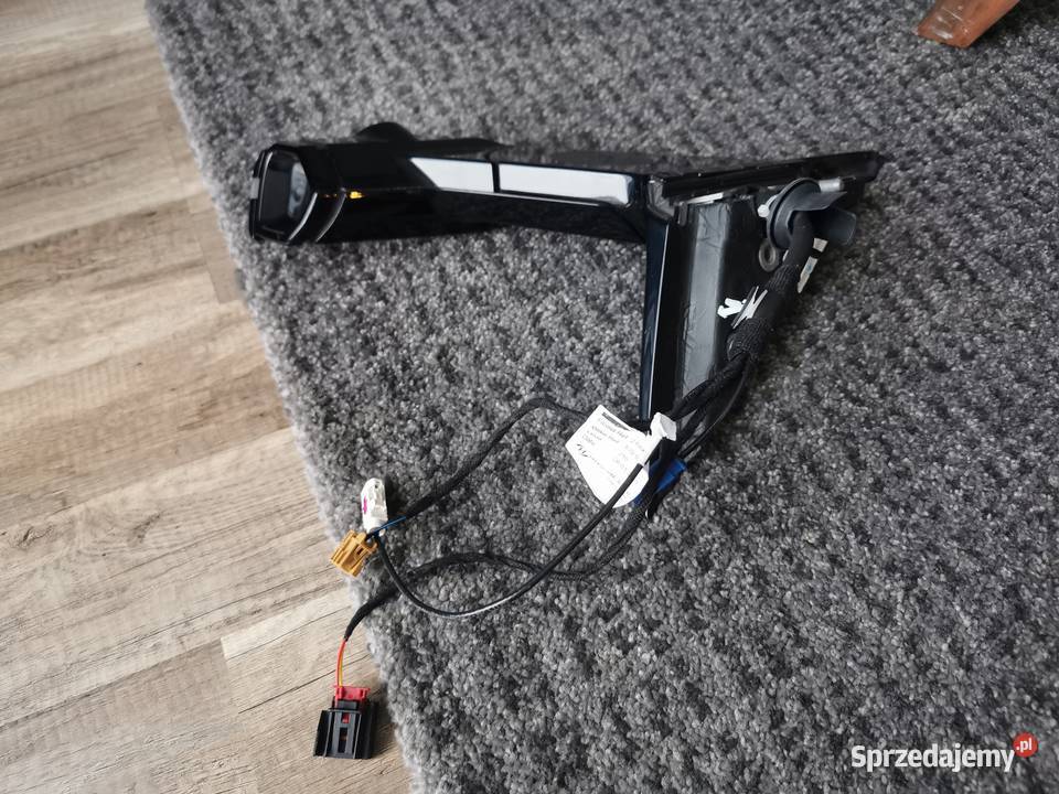 AUDI ETRON LUSTERKO PRAWE KAMERA 4KE857410G Pielgrzymka