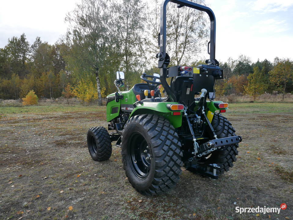 Traktor rolniczy komunalny Silnik MITSUBISHI 3 Węgrów