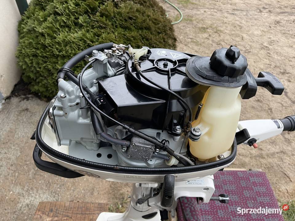 Silnik zaburtowy Johnson 5 4 sów 2006r Grajewo