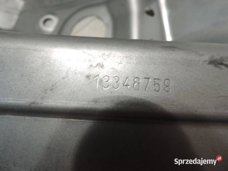 Opel astra J IV okular lampy tył lewy 13348758