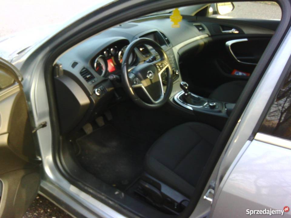 Opel Insignia 20 CDTi 110 2011r sedan sprowadzony Insignia Poznań