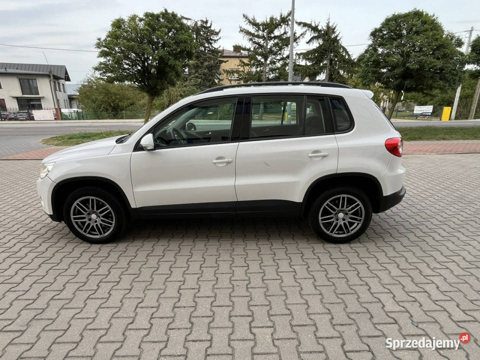 Volkswagen Tiguan Volkswagen Tiguan 14B 2009r benzyna