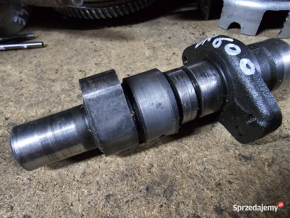 Suzuki DR 600 650 wałek rozrządu krzywkowy