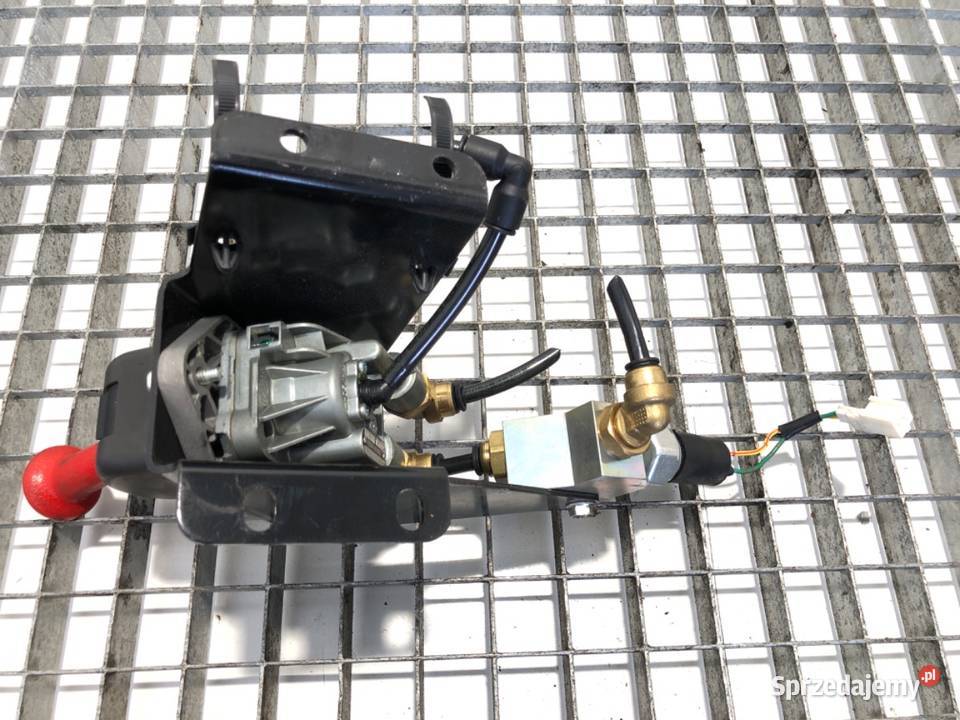 DZWIGNIA HAMULCA RĘCZNEGO RENAULT TRUCKS D sprzedam