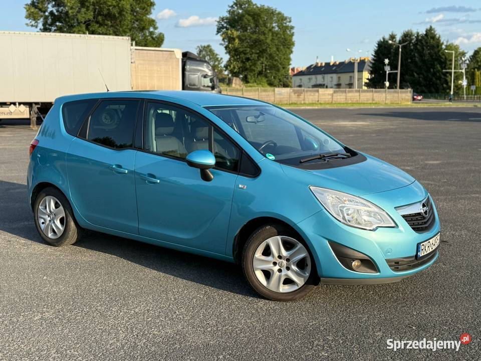 Opel Meriva 14 benzyna 100 Bezwypadkowy benzyna Jedlicze sprzedam