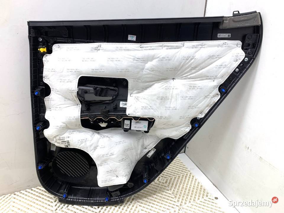 BOCZEK DRZWI LEWY TYŁ HYUNDAI TUCSON SUV sprzedam