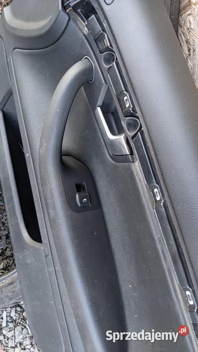 Drzwi Audi A4 B7 bez rdzy lakier LY9B prawy Drzwi Jabłonka sprzedam