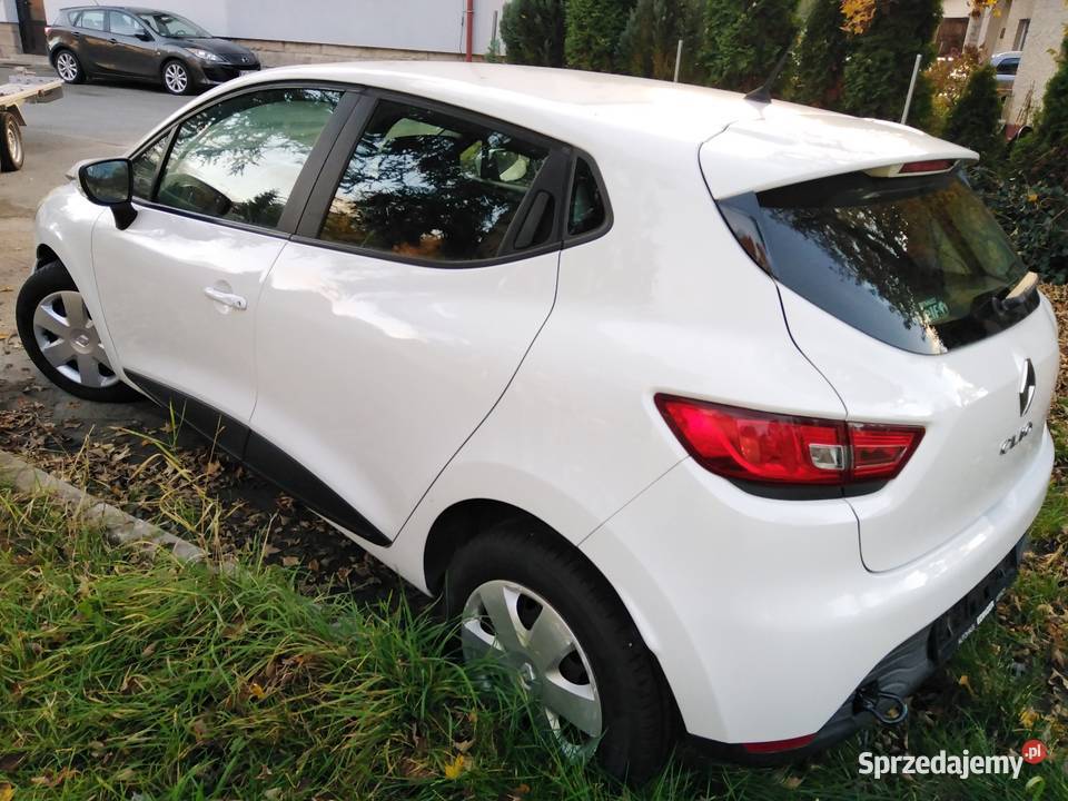 Reno Clio 12 74 benzyna sprowadzony komputer pokładowy Motoryzacja Szczytna