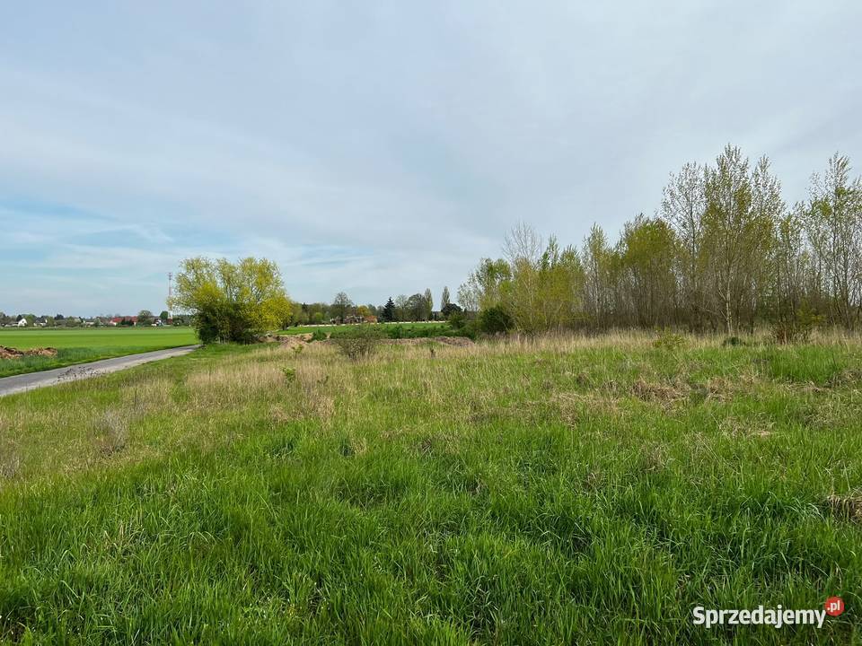 Działka drodze asfaltowej 6400m2