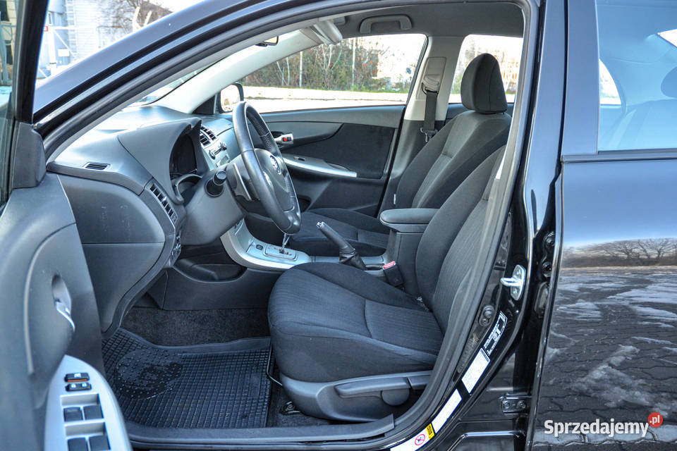 Toyota Corolla 16 Automat 186 Salon Bezwypadkowy nieuszkodzony Wrocław