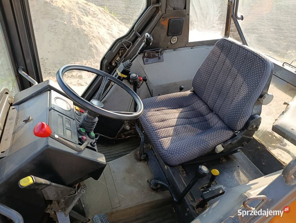 Ciągnik rolniczy renault ceres 95