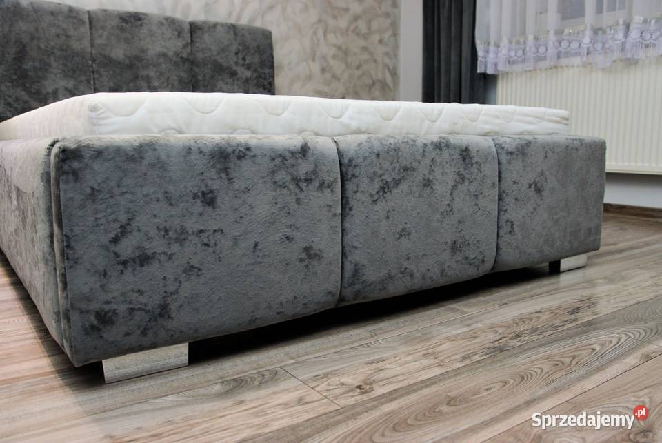 Łóżko tapicerowane Daisy 140x200 sprzedam