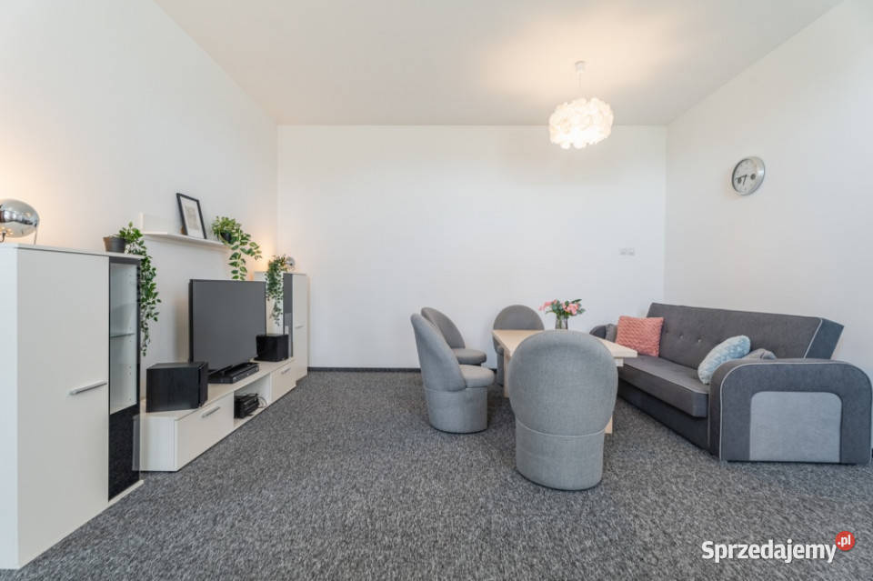 2 pokoje oddzielna kuchnia garaż Szczecin