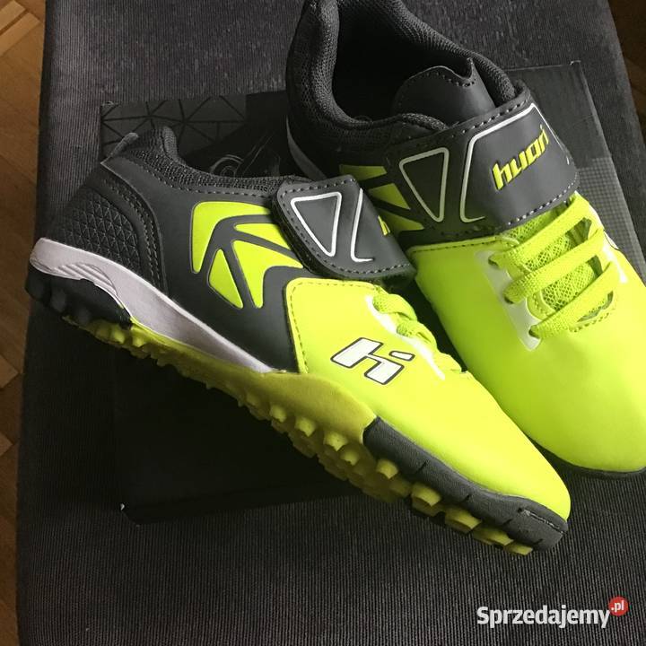 Buciki do pills nożnej z kolcami28 Sportowe Warszawa