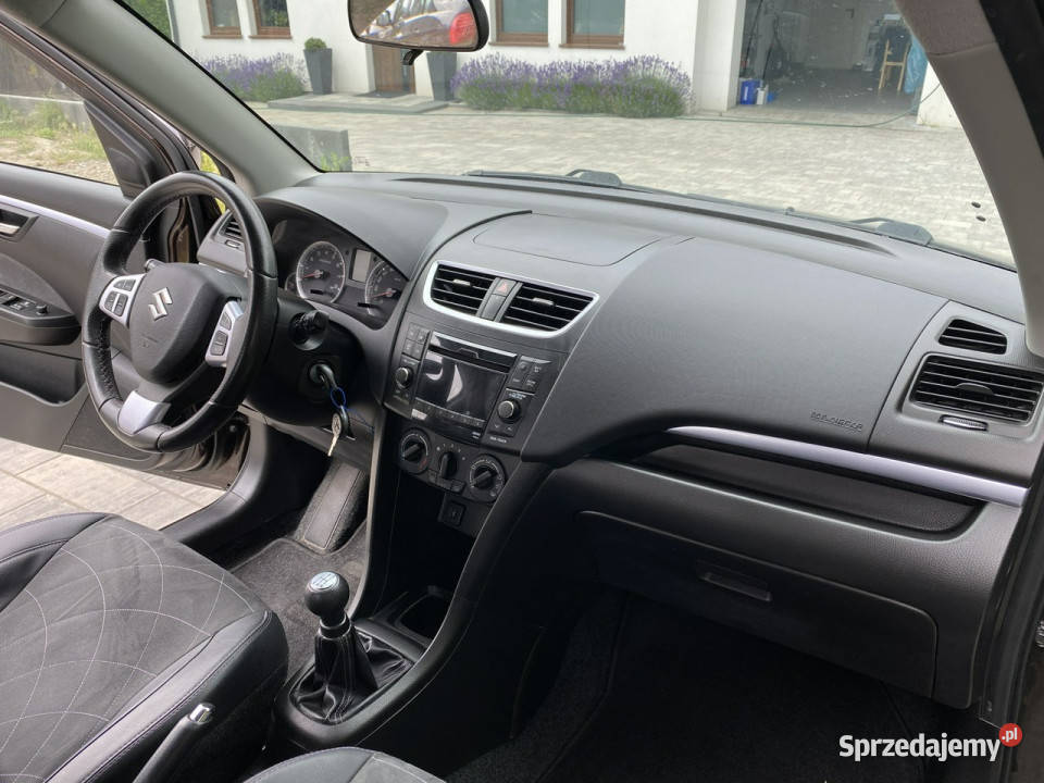 Suzuki Swift Niski oryginalny przebieg V nieuszkodzony Poznań