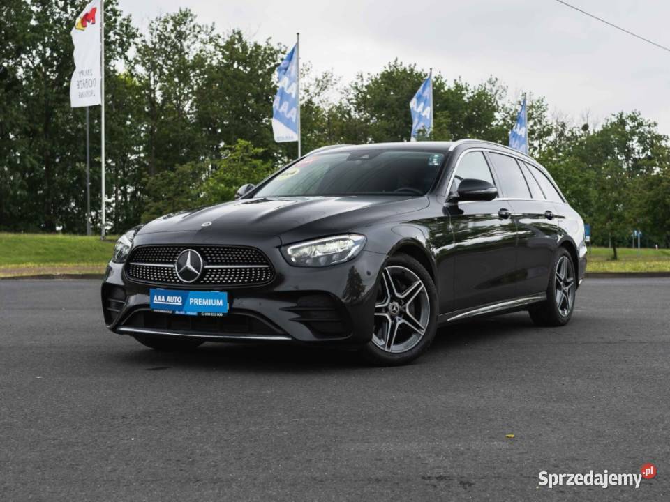 Mercedes E E 220 d 4MATIC wielofunkcyjna kierownica