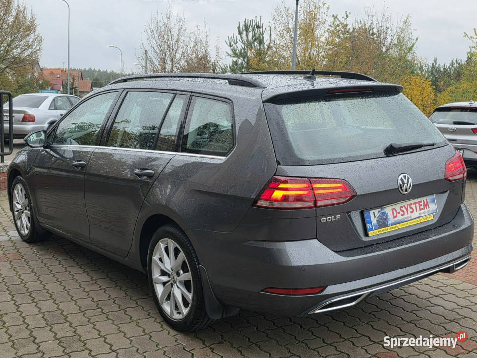 Volkswagen Golf 2020 Salon Polska Bezwypadkowe lakier metallic Białystok sprzedam