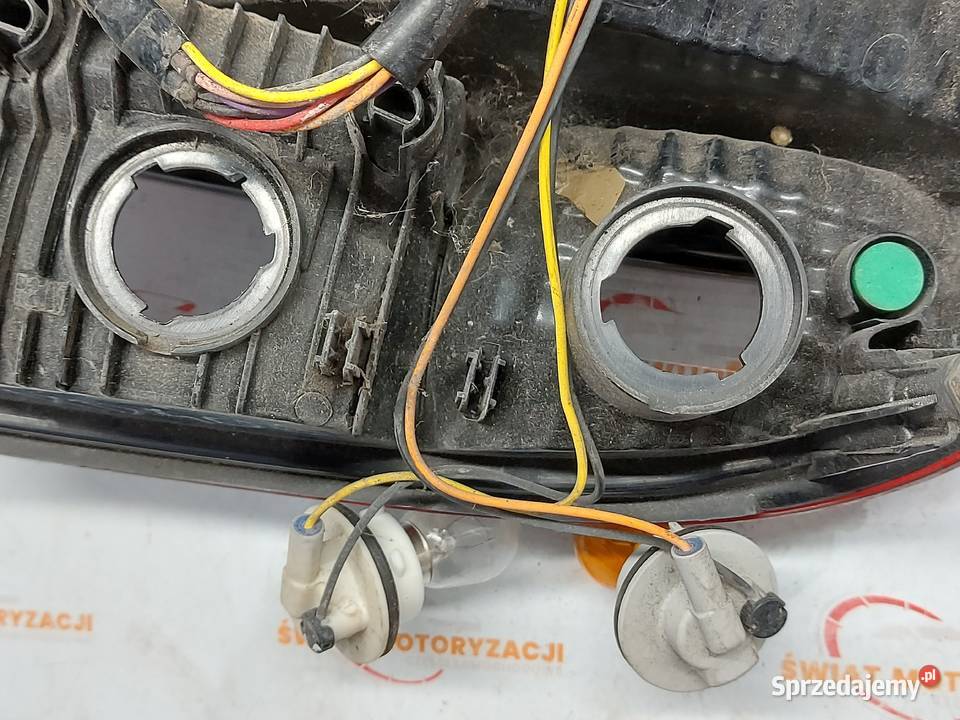 PEUGEOT 108 17r lampa lewa tył Kielce