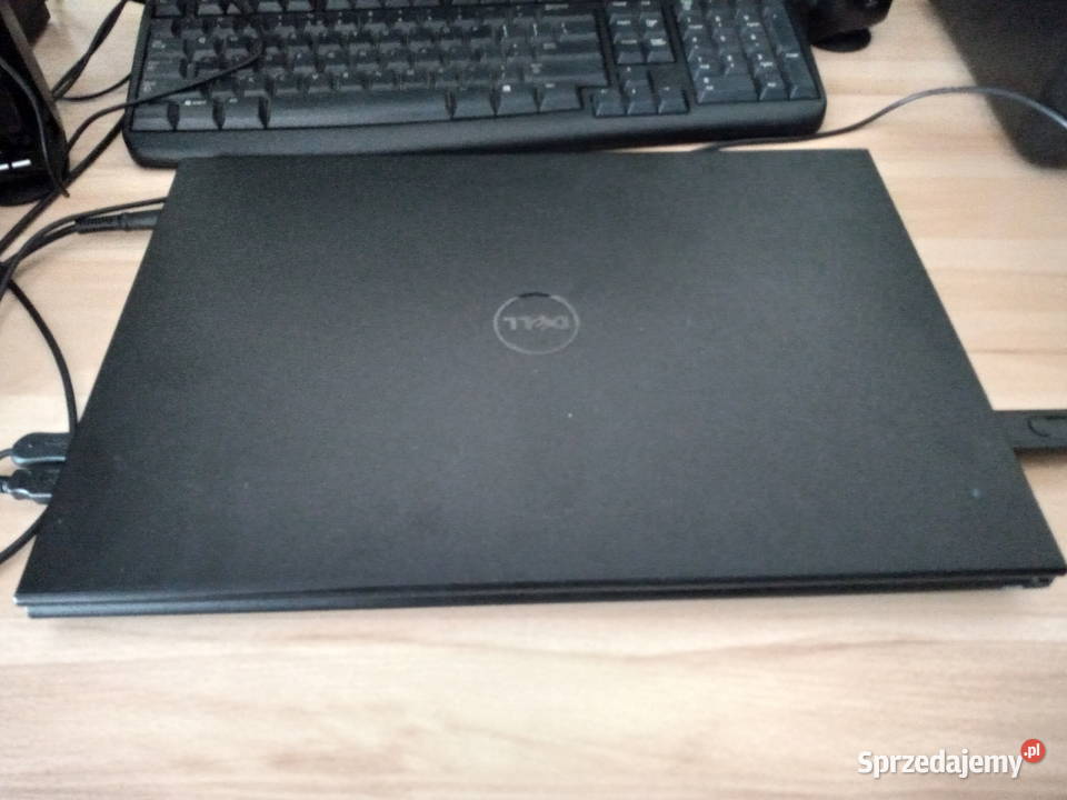DELL INSPPIRON 15 3000 SERIES Dell używany 4GB Radom