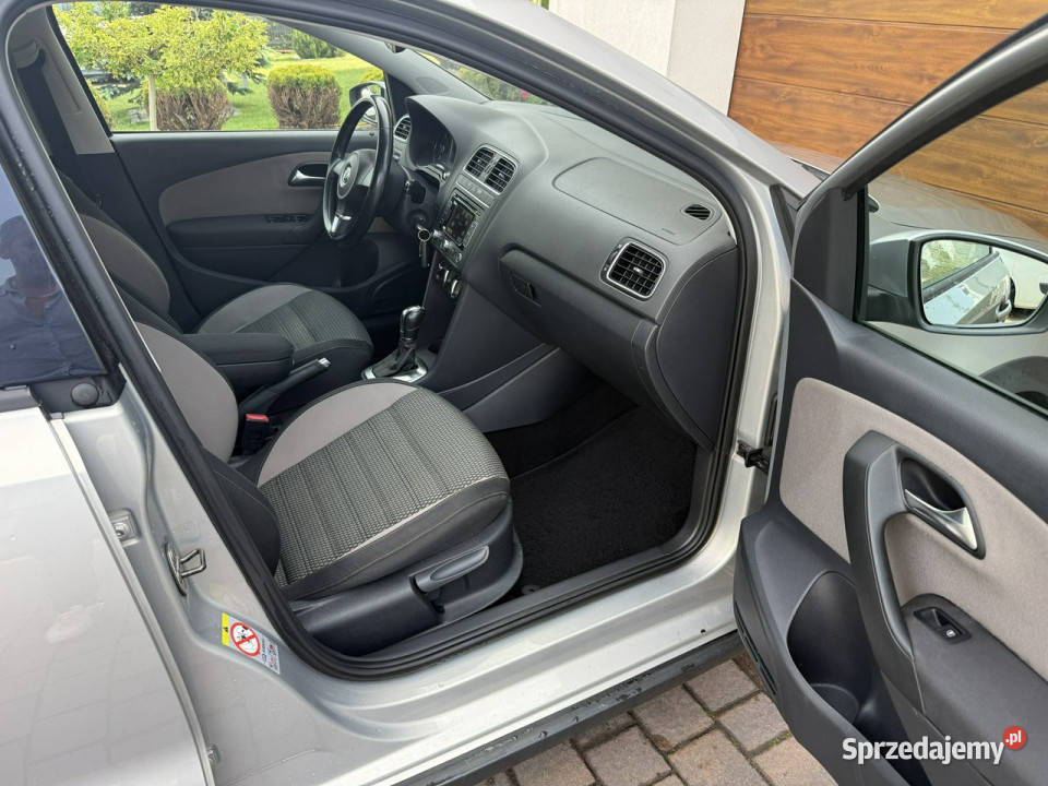 Volkswagen Polo Cross 11r automat DSG nawigacja światła przeciwmgielne Konradów