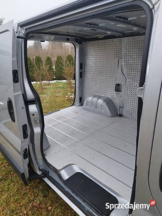 Renault Trafic 2011 20 NAVI niski przebieg czujnik parkowania Końskie