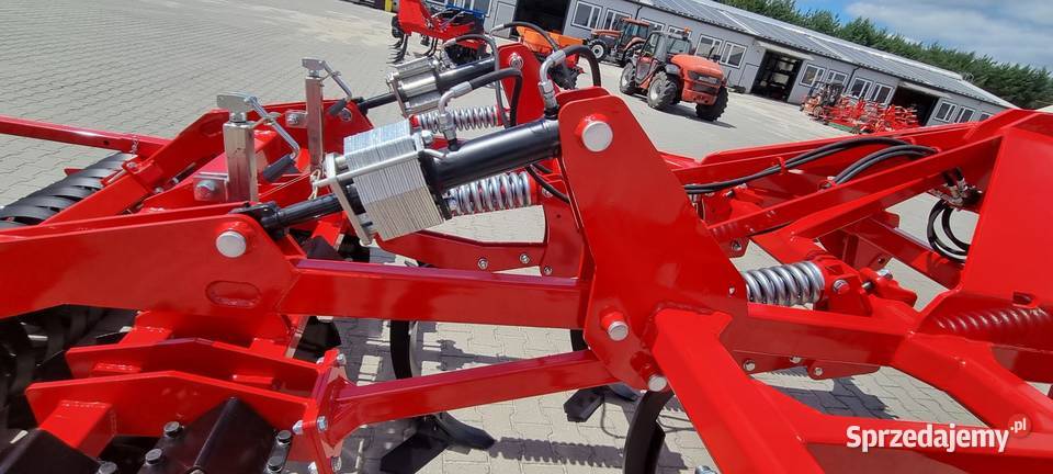 Agregat bezorkowy kultywator ORKAN 30 m Dexwal Agregaty Żurawica