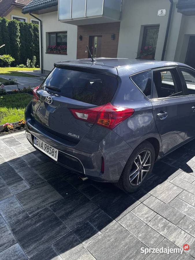 Toyota Auris 16 benzyna Turośń Kościelna