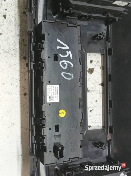 KRATKI NAWIEWU ŚRODKOWA PANEL RADIA 98120819ZD