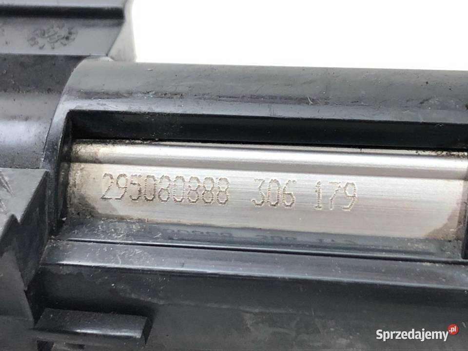 SPRYSKIWACZ REFLEKTORA PRAWY PRZÓD CITROEN C5