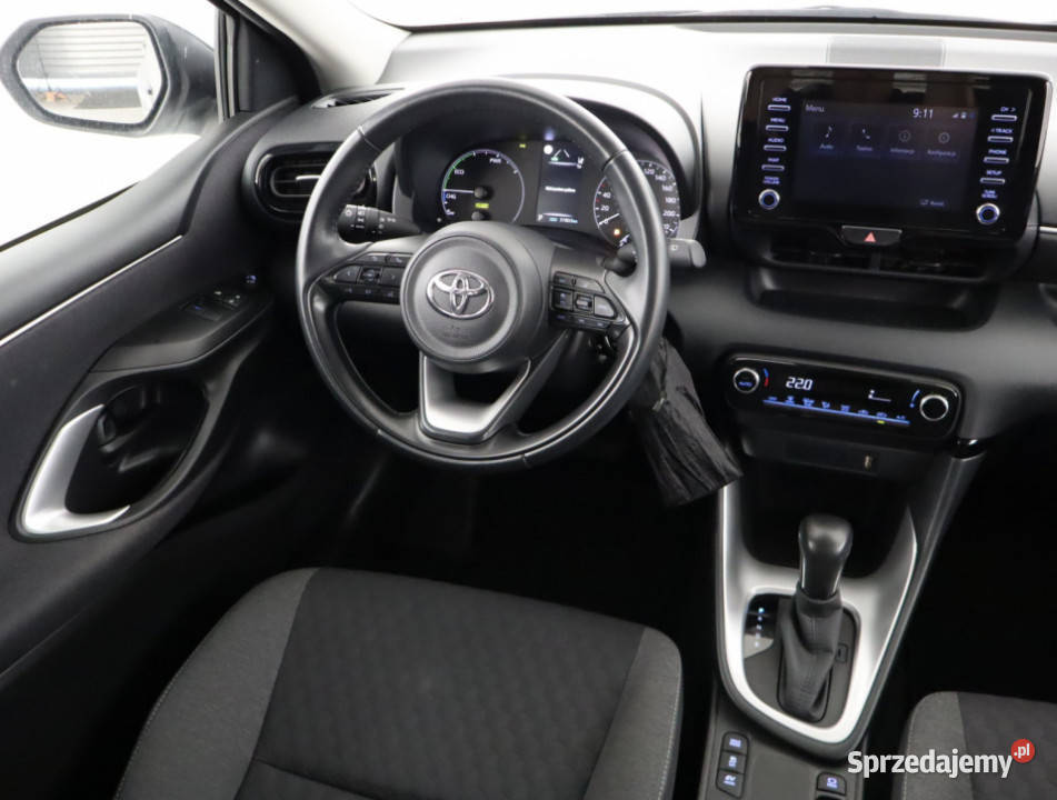 Toyota Yaris 15 VVTi Hybrid pierwszy właściciel dolnośląskie sprzedam