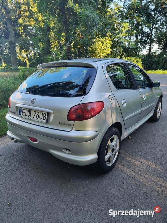 Peugeot 206 14 HDI 2007 srebrny Pruszków